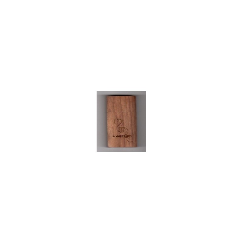 Sardrine Raffin rosin in wooden container
